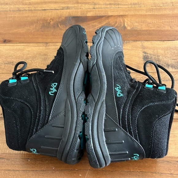 RYKA Mallory woman’s lace up booties, size 8 - Picture 6 of 11